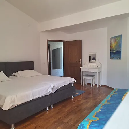 Seka With Terrace Апартаменты *